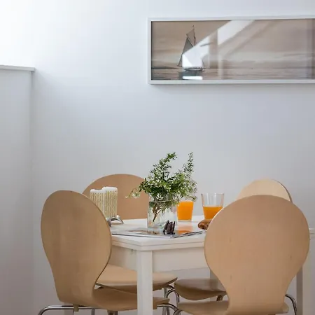 Apartman Odin - One-bedroom With Terrace And Sea View - 4 *