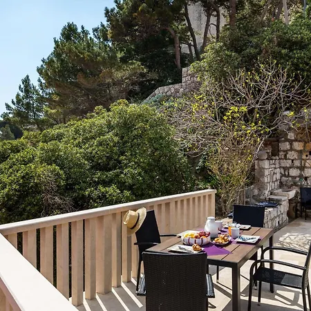 Odin - One-bedroom With Terrace And Sea View - 4 Apartman Dubrovnik
